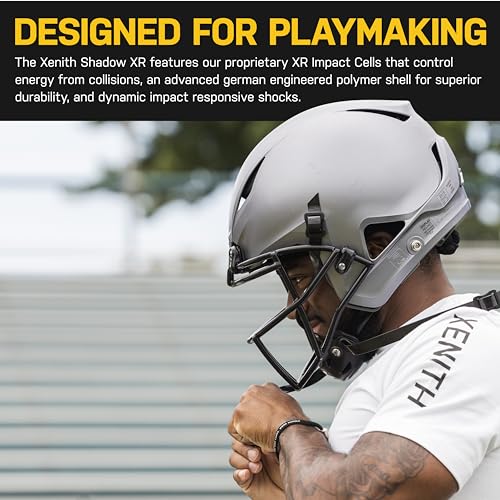 Lightweight Polycarbonate Football Helmet with Facemask E94654