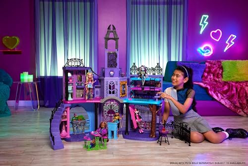 Haunted High School Playset with 7 Play Areas & 35+ Pieces W89396