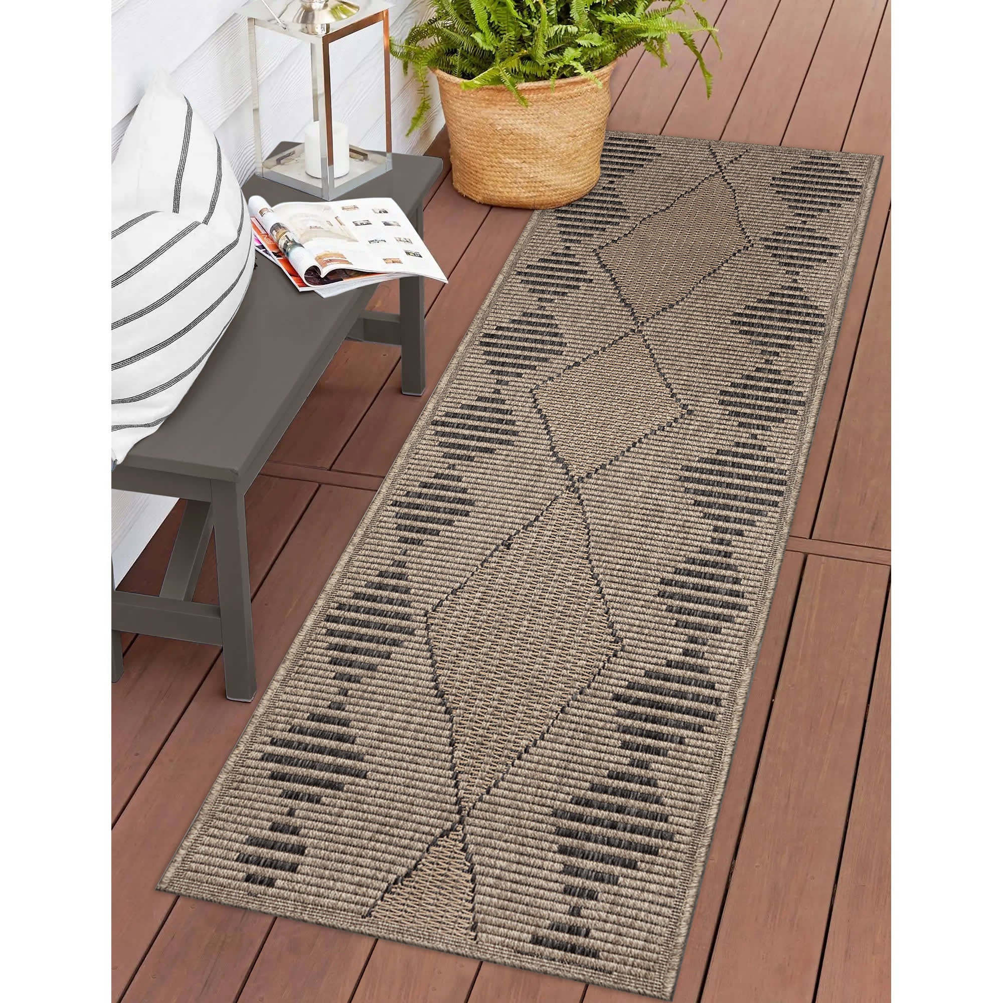 Monaco Diamonds Indoor Outdoor Area Rug