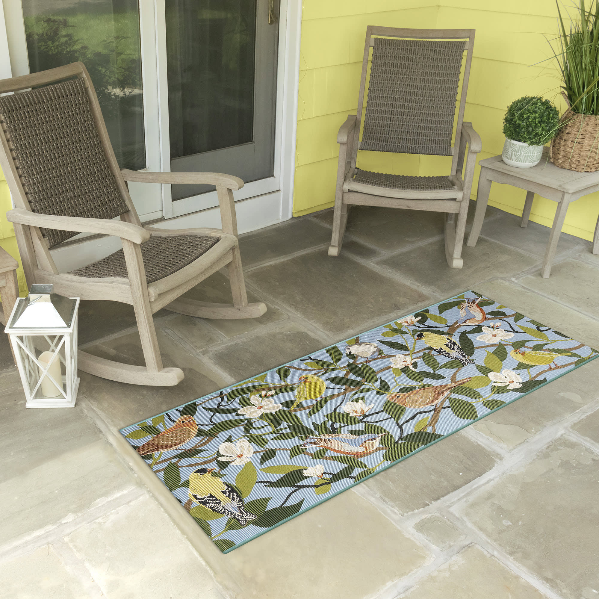 Esencia Floral Finches Indoor Outdoor Mat