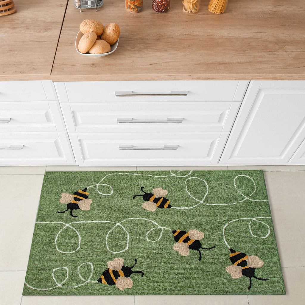 Frontporch Buzzy Bees Indoor Outdoor Mat
