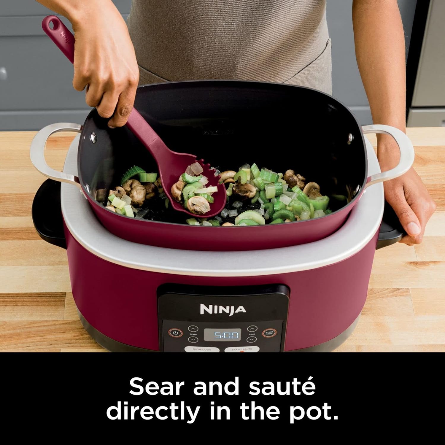 8.5qt Multi-Cooker C7888