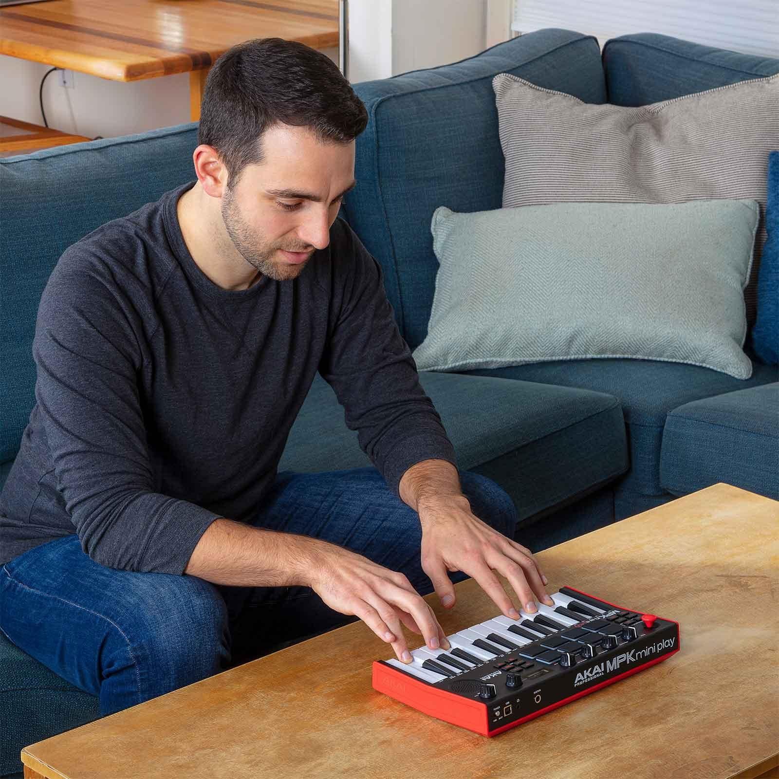 MPK Mini Play MK3 Standalone Mini Keyboard with EVA Case Package U163608