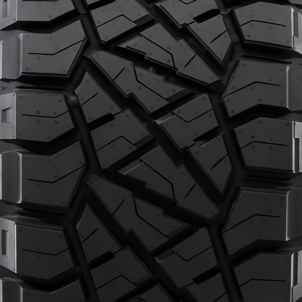 265/65R18 116T XL All Terrain Light Truck Tire X70335