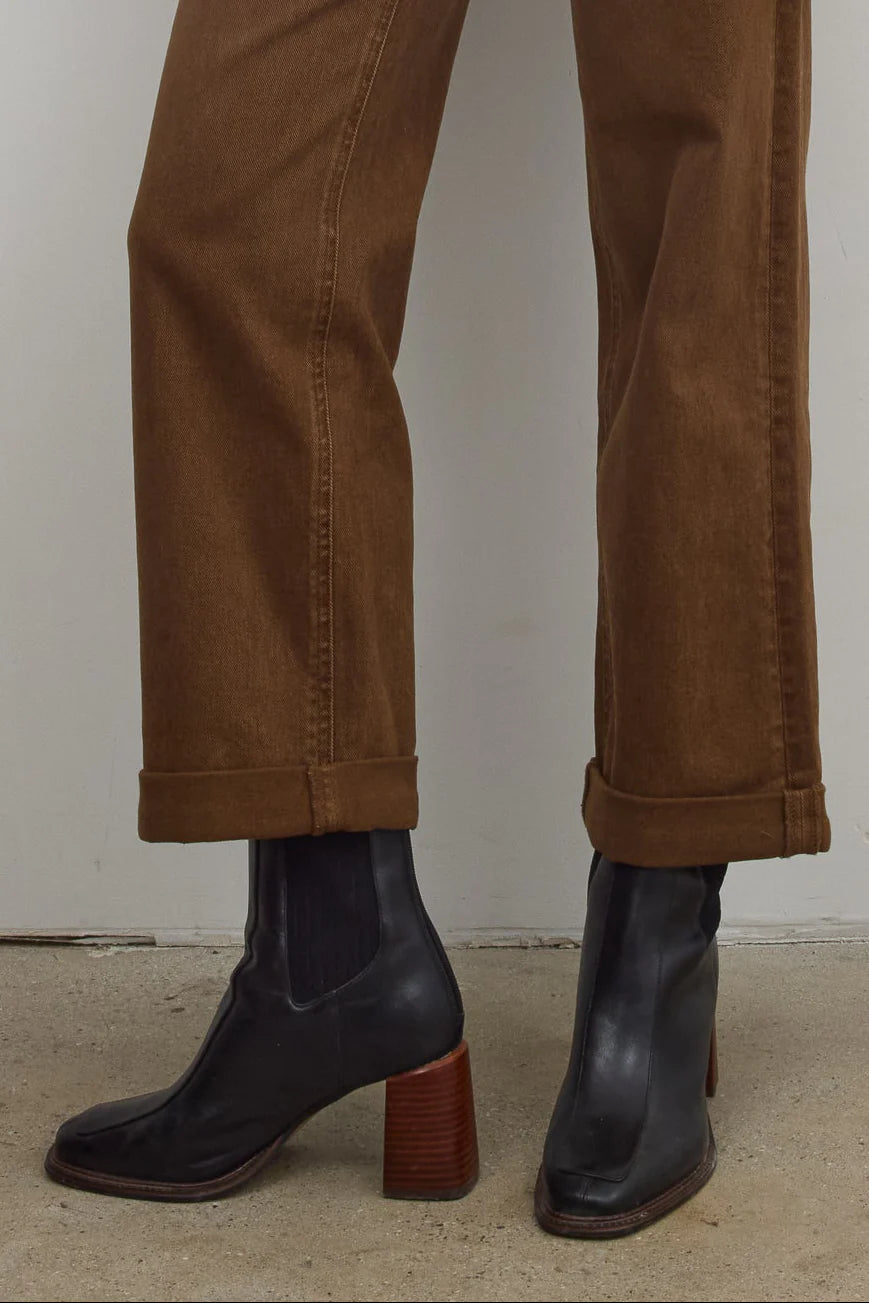 Black Leather Boot D135