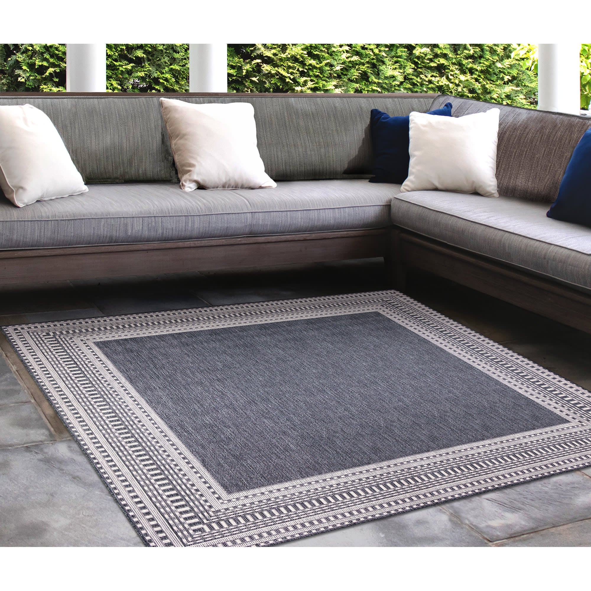 Malibu Etched Border Indoor Outdoor Area Rug