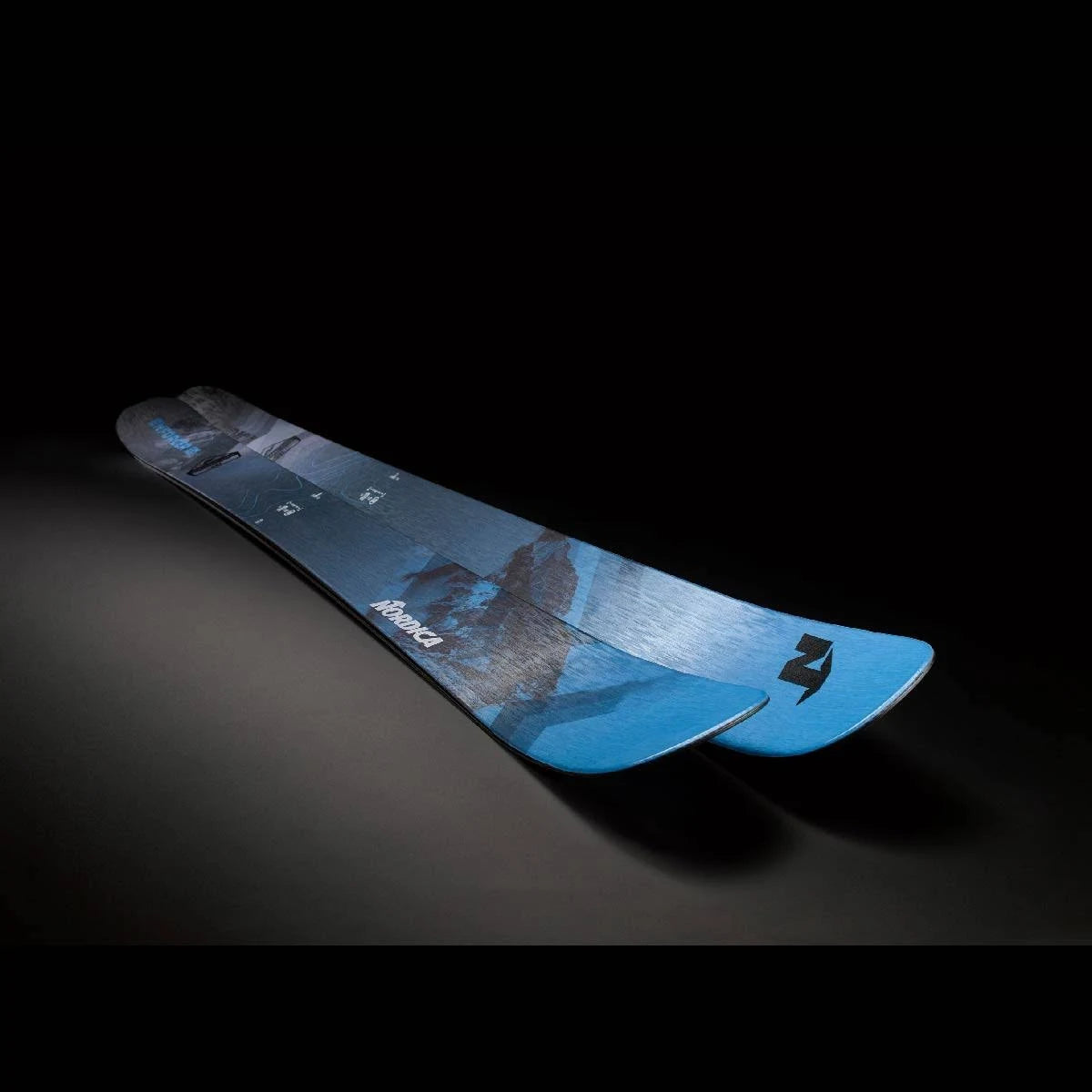 Free Skis H804