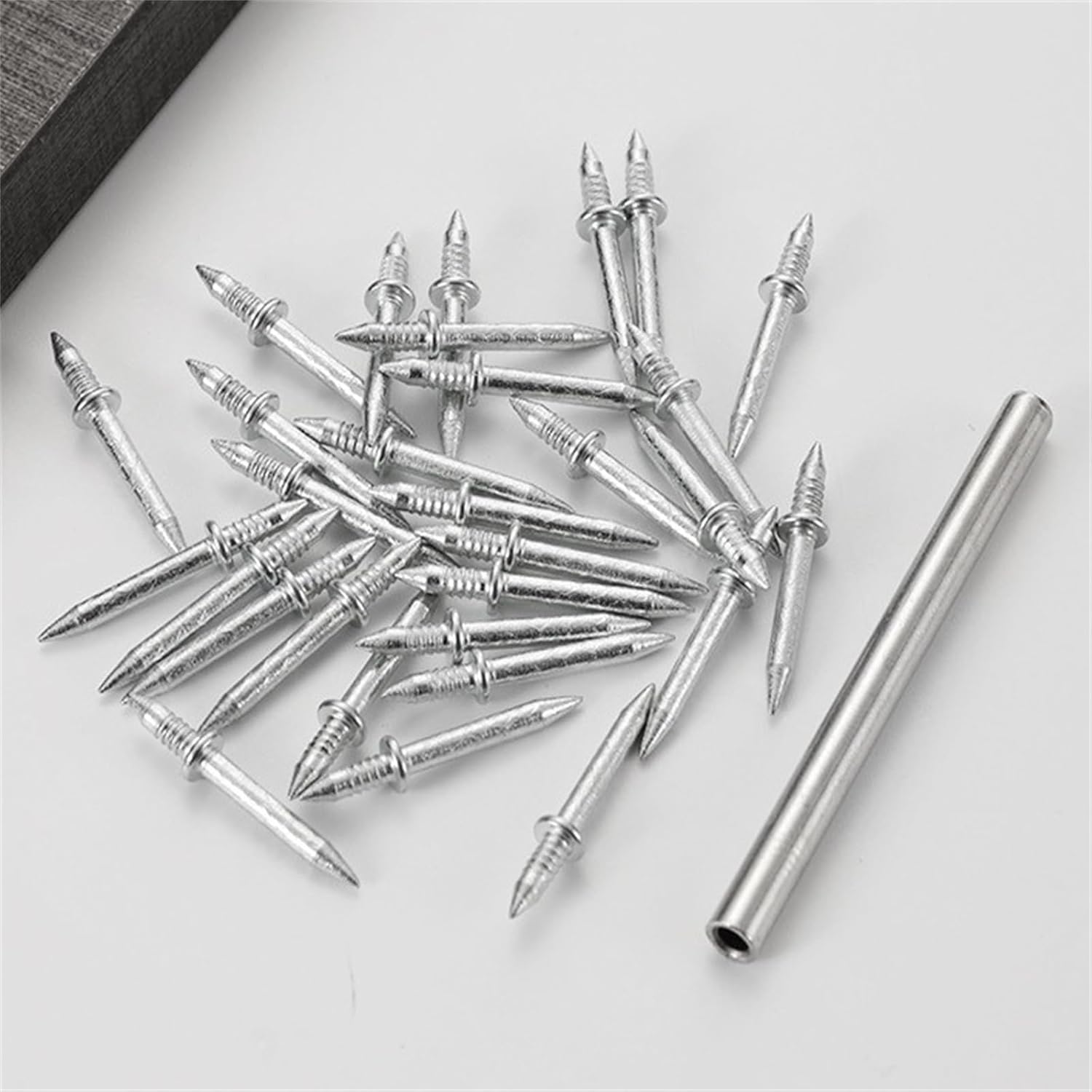 202pcs Double Head Skirting Thread Nails P665
