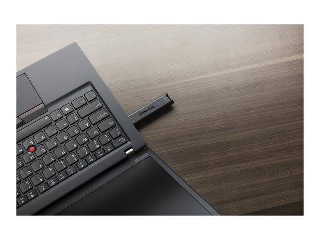 1 TB USB-C 3.2 Gen 2 USB Flash Drive U564