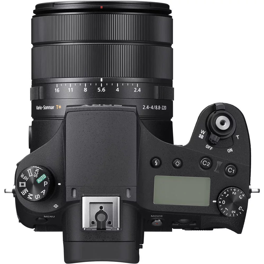 32GB Digital Camera with Extra Battery and LED Kit I94142