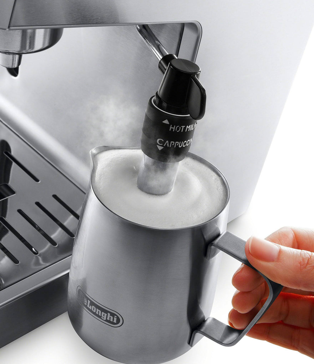 15-Bar Pump Espresso & Cappuccino Machine Z635022