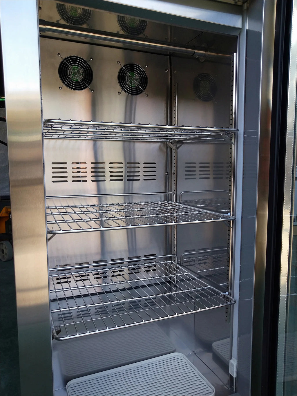Commercial Dry Aged Beef Fridge, 268L, 4 Tiers V415047