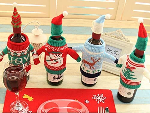 4 Pack Christmas Wine Bottle Covers and Hats Kit J708