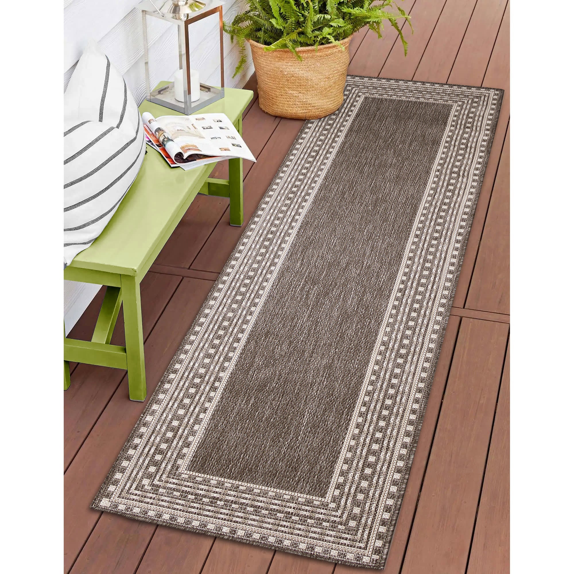 Malibu Etched Border Indoor Outdoor Area Rug