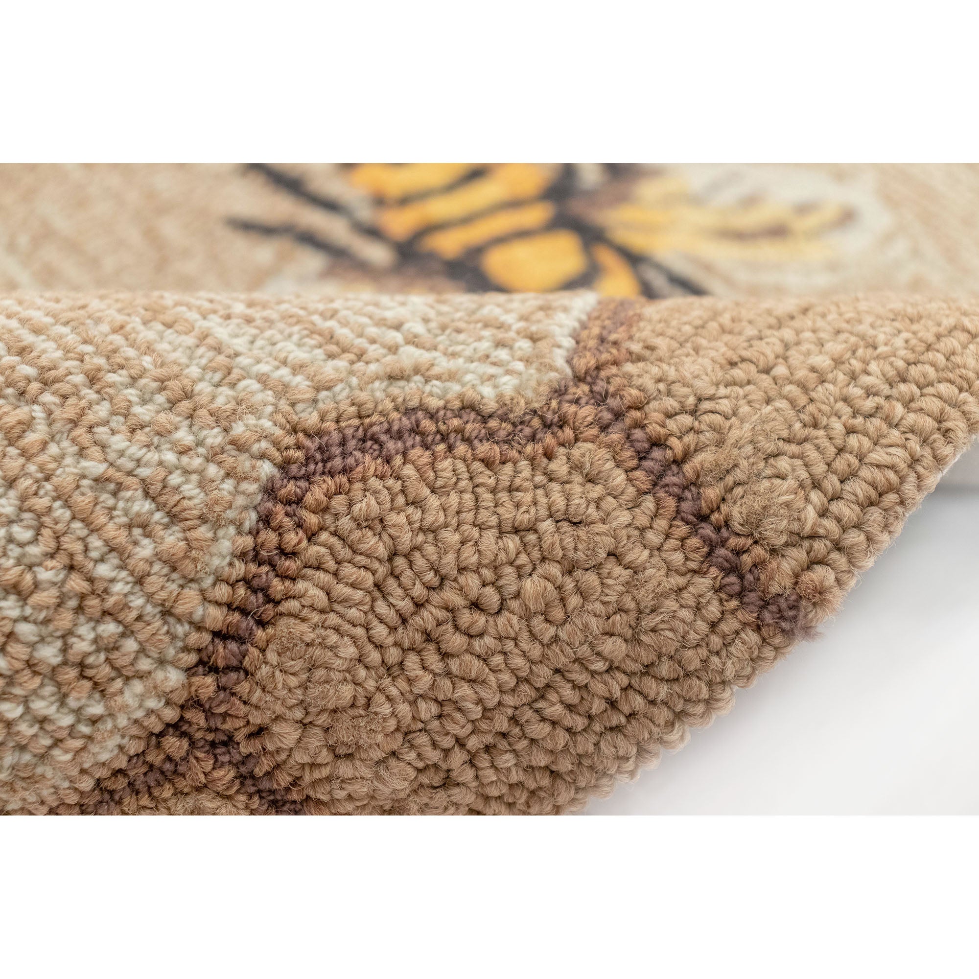 Frontporch Honeycomb Bee Indoor Outdoor Mat