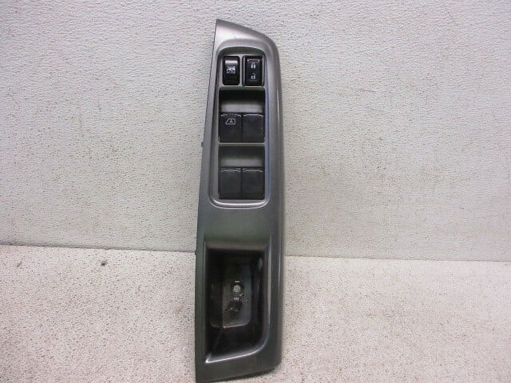 Pre-Owned Subaru Forester Front LH Driver Master Window Switch J94376