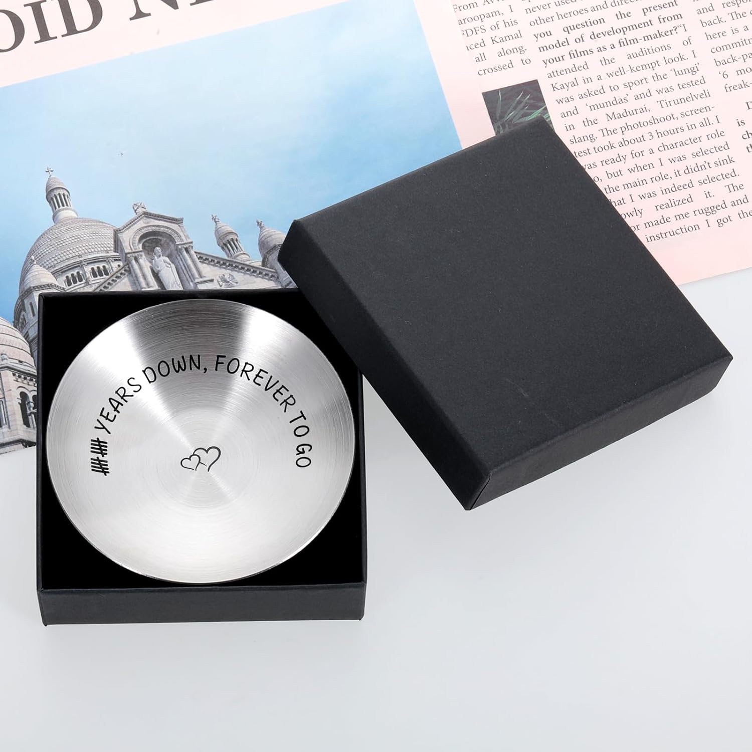 10 Year Anniversary Ring Holder C252