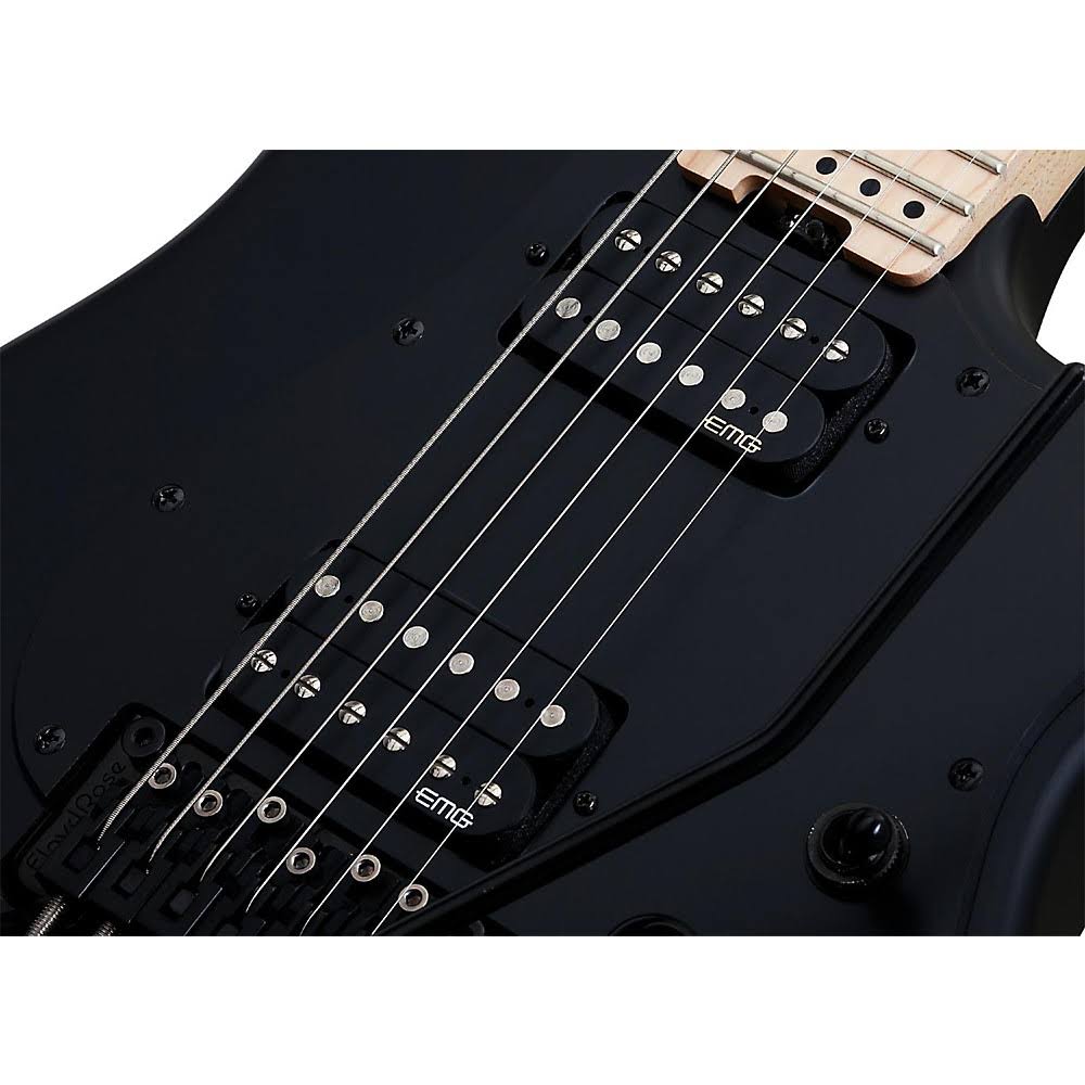 Satin Black Electric Guitar O644063