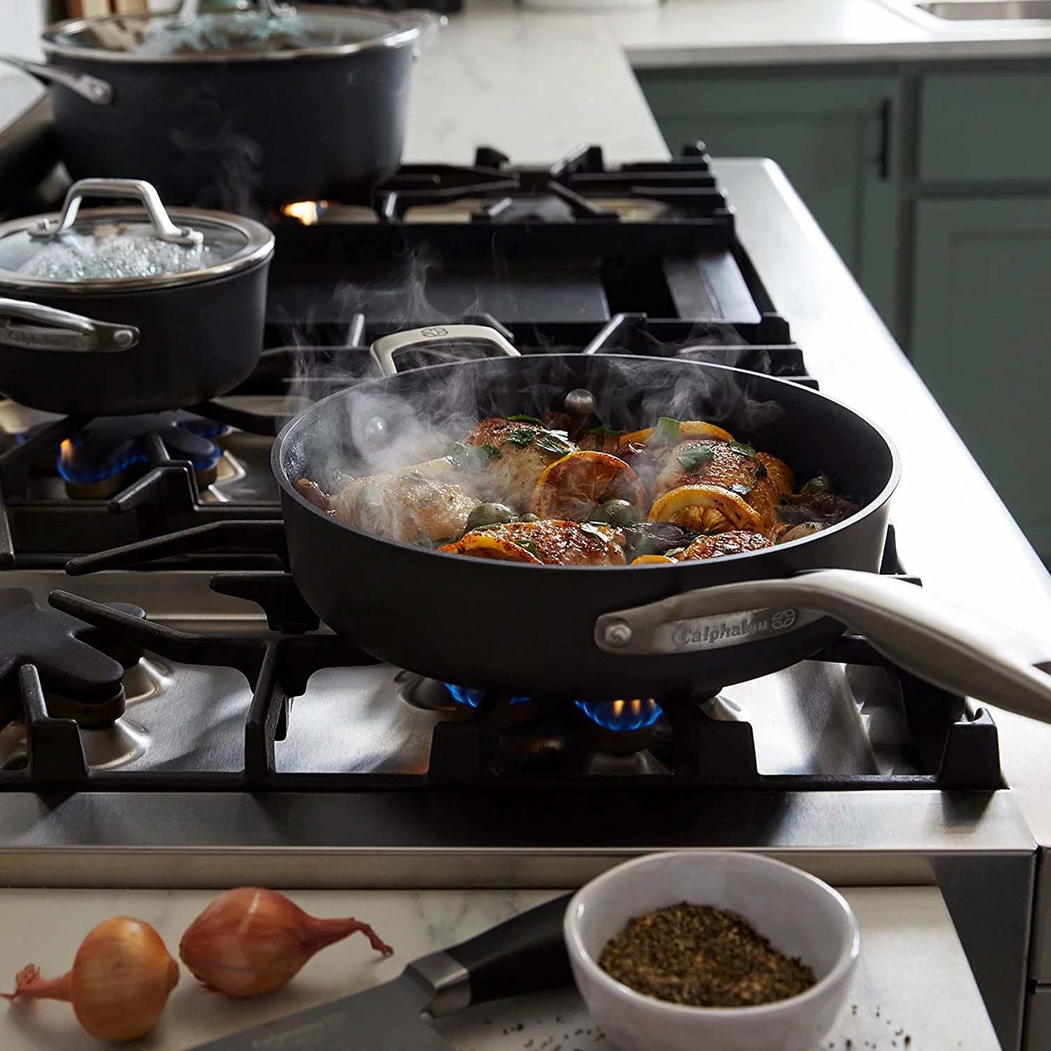 13-Inch Hard-Anodized Nonstick Deep Skillet with Lid B800702