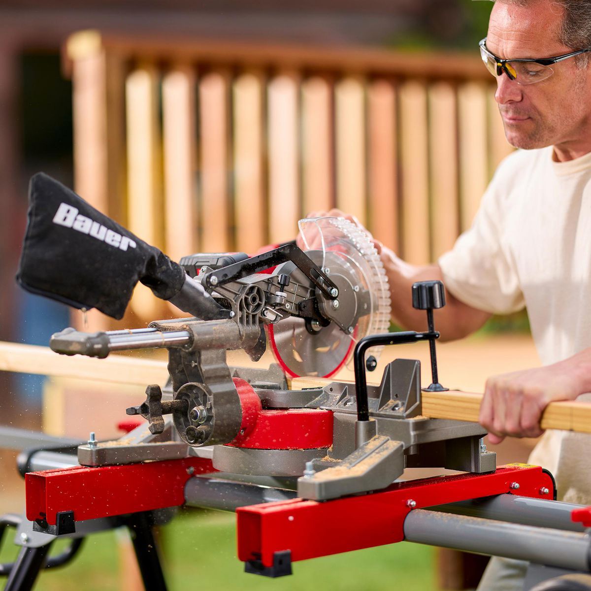 20V Brushless Cordless 7-1/4 in. Single Bevel Sliding Miter Saw P423