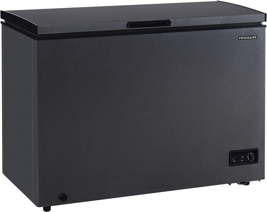 Chest Deep Freezer, 10 Cu. Ft. Capacity, Removable Vinyl Coated Wire Basket O672