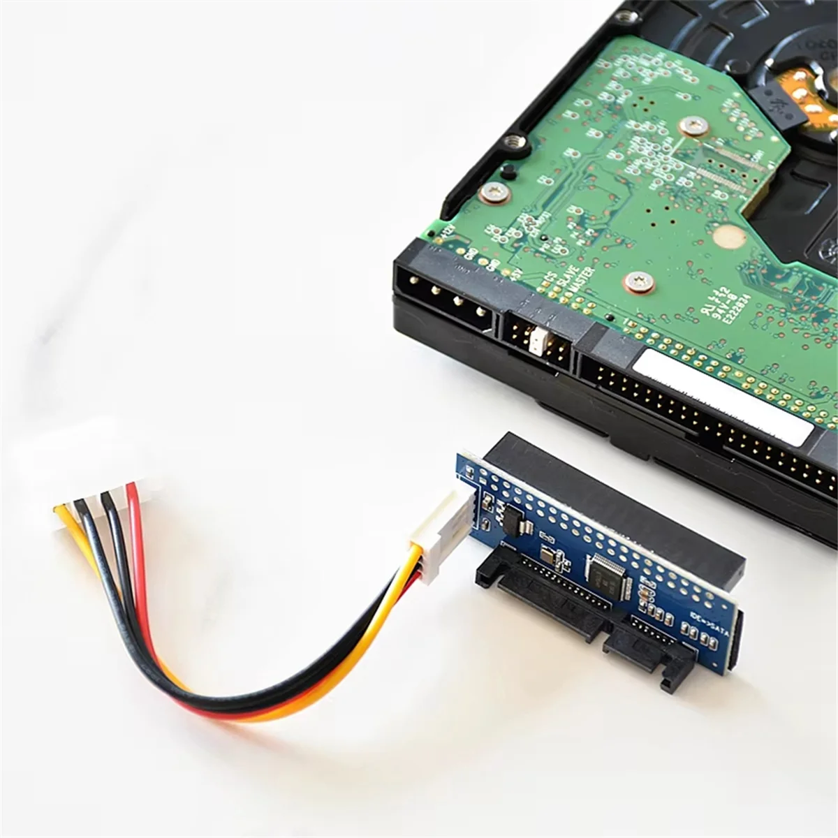 IDE to 22Pin Hard Drive Converter with Data Cable F1146