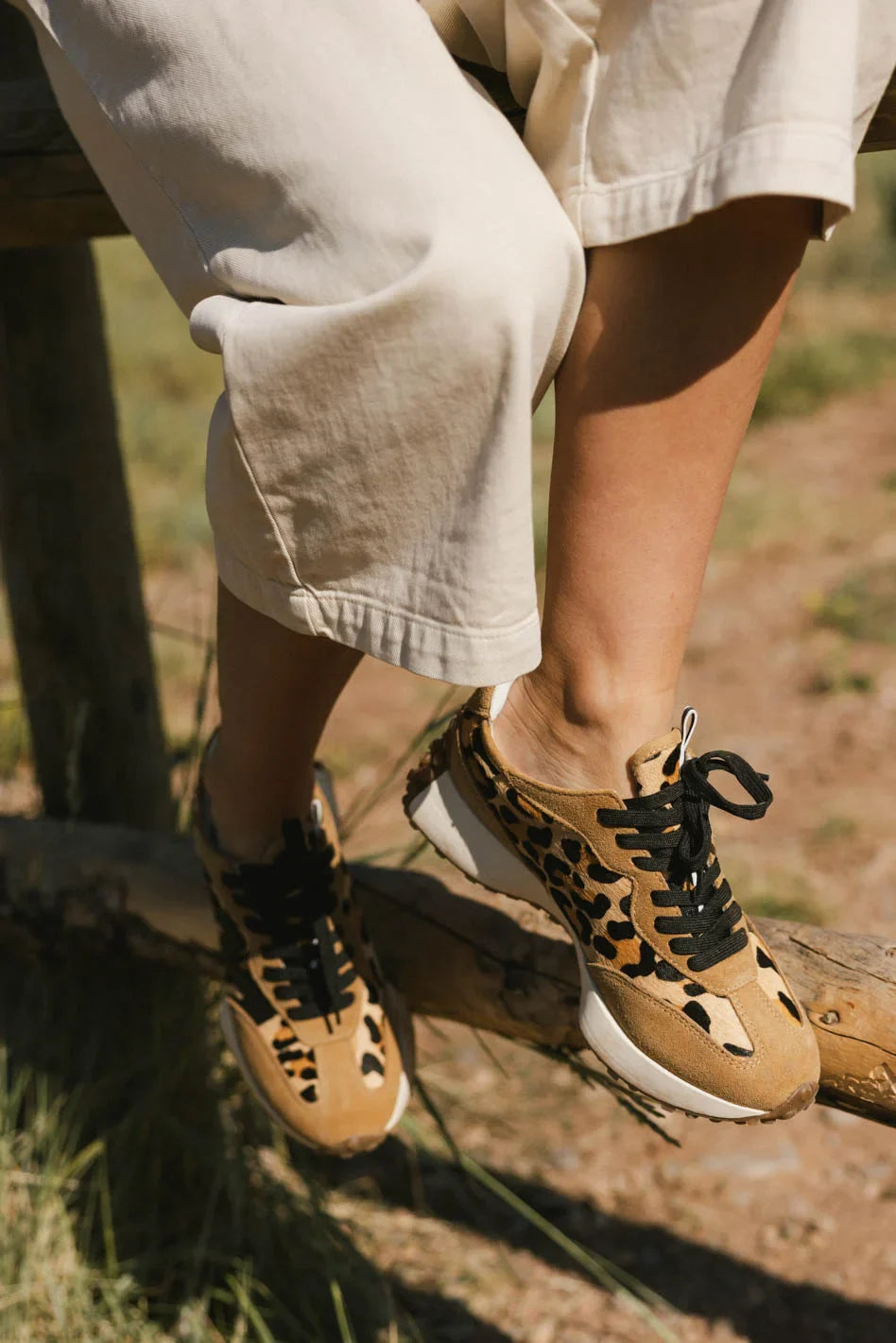 Leopard Sneakers H119