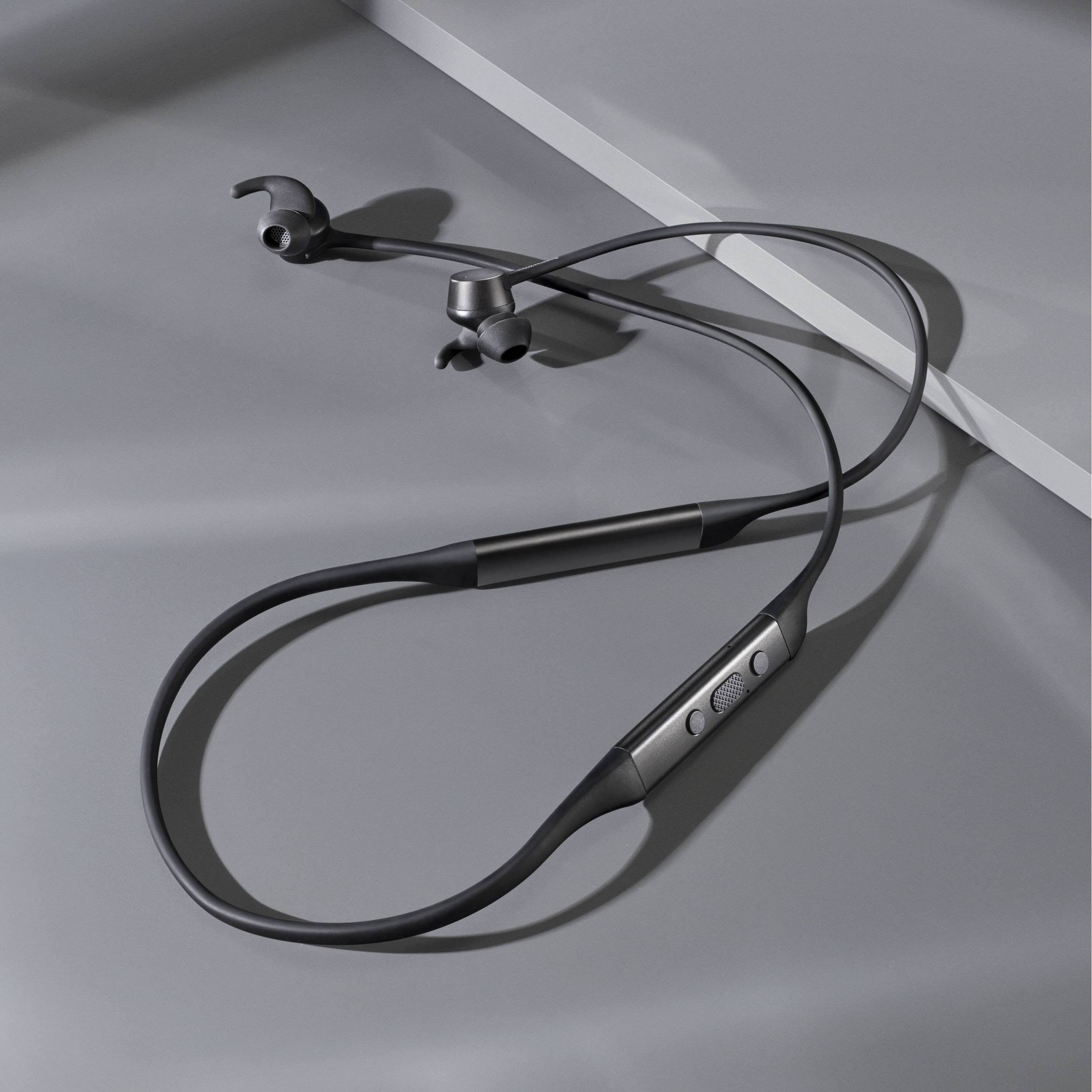 Black Noise Cancelling Wireless Headphones H202