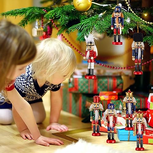 18 Pcs Wooden Nutcracker Ornament Set N121