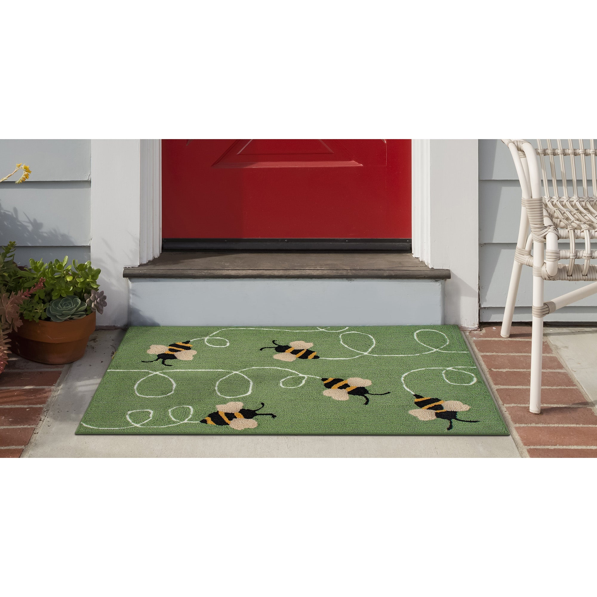 Frontporch Buzzy Bees Indoor Outdoor Mat