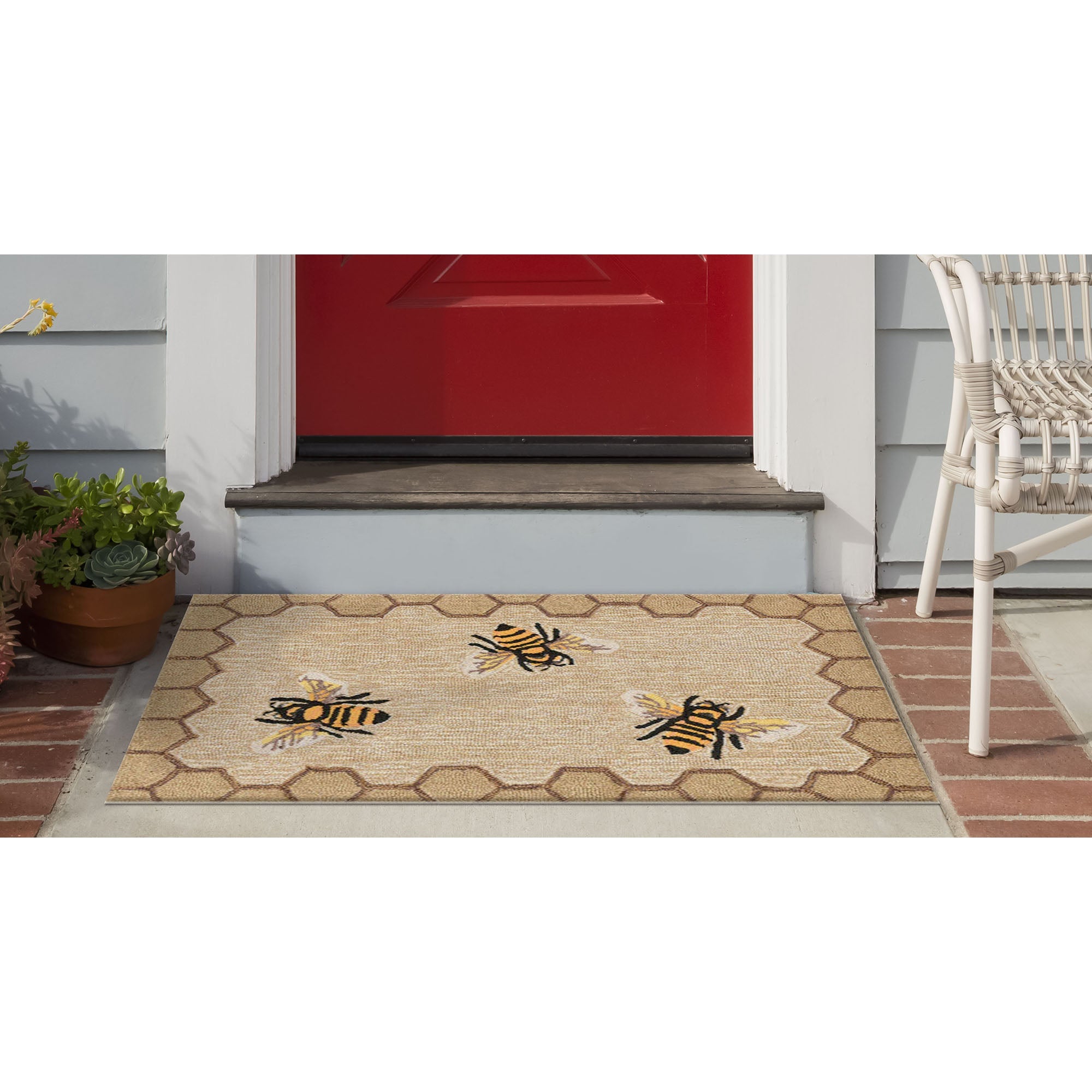 Frontporch Honeycomb Bee Indoor Outdoor Mat