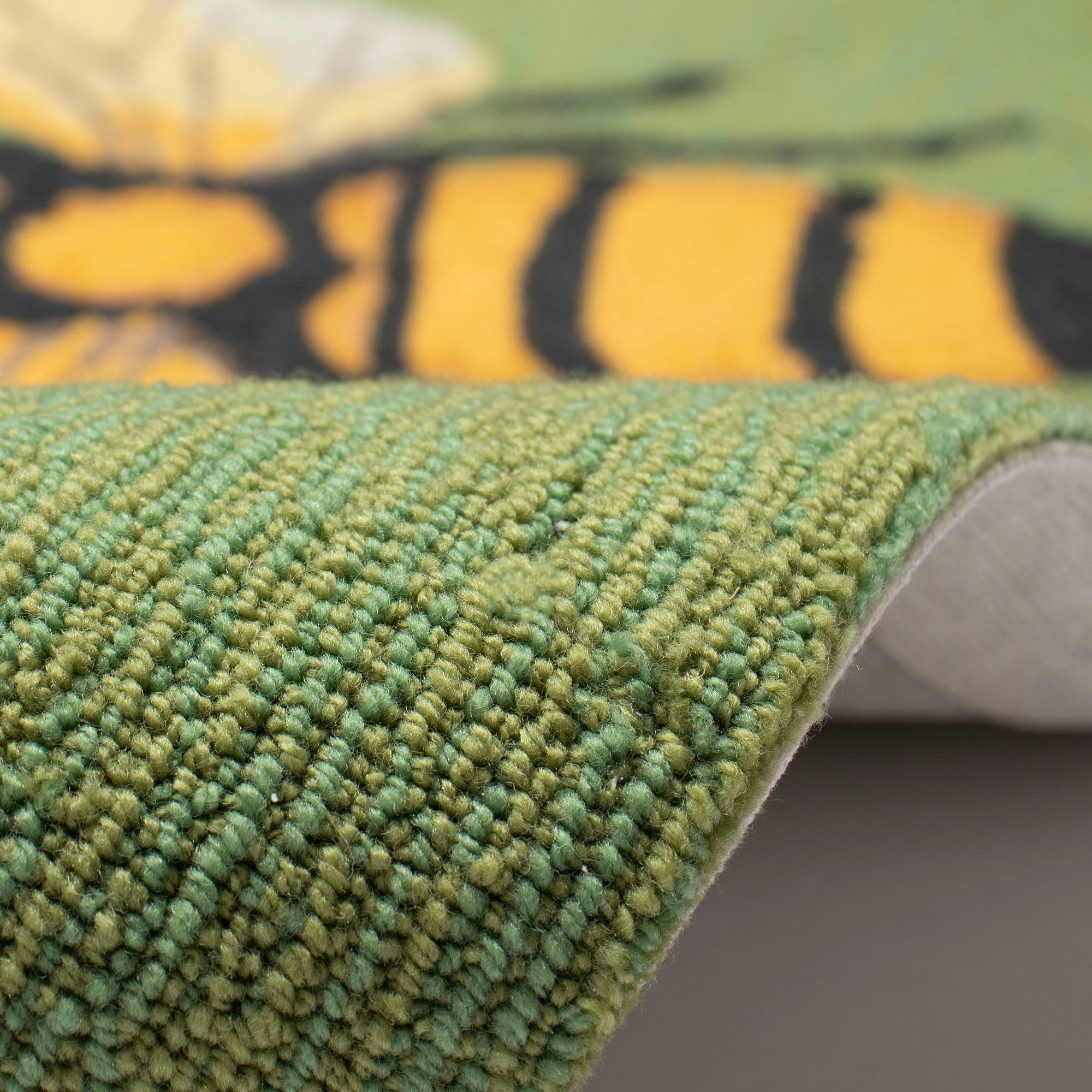 Frontporch Bee Indoor Outdoor Mat