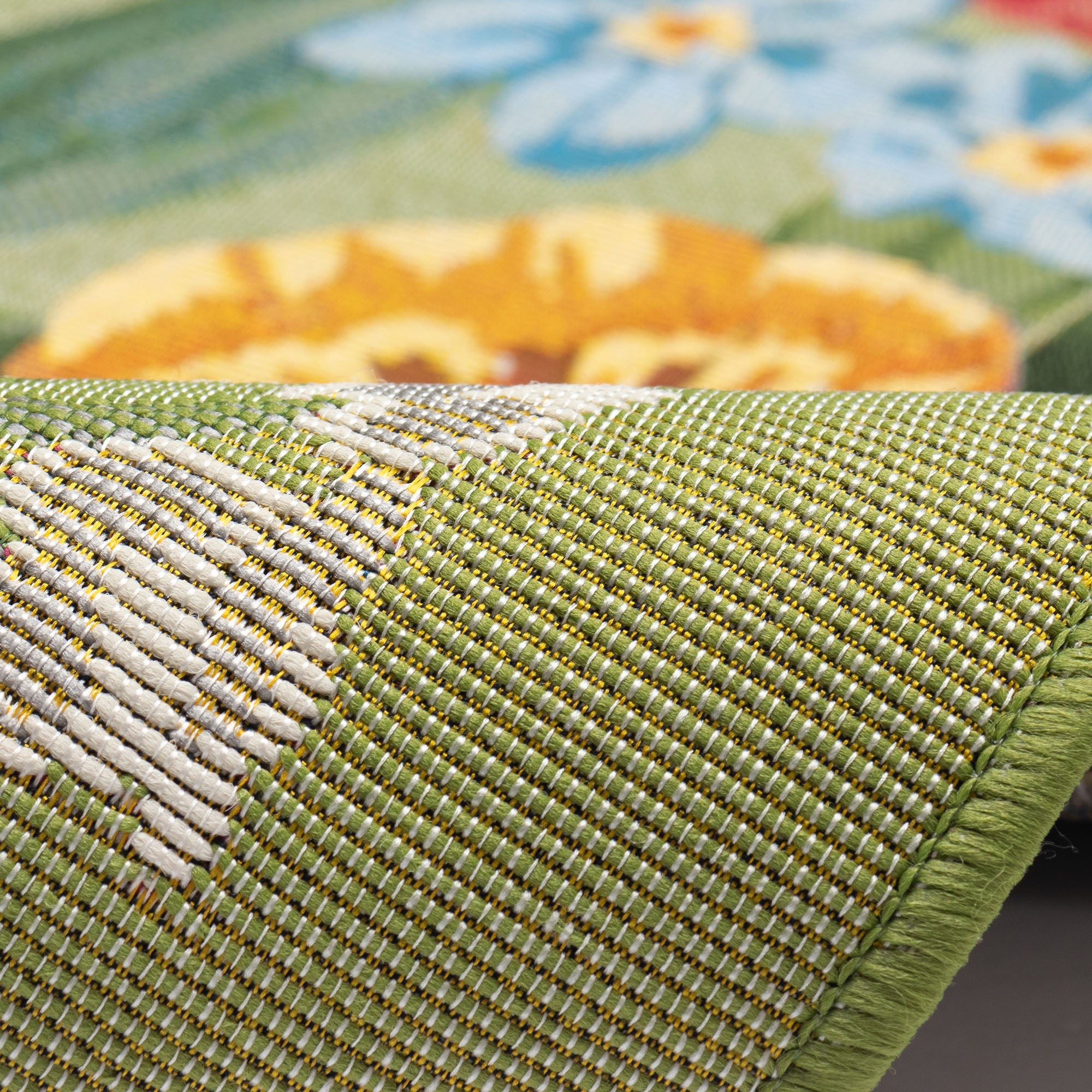 Esencia Secret Garden Indoor/Outdoor Mat
